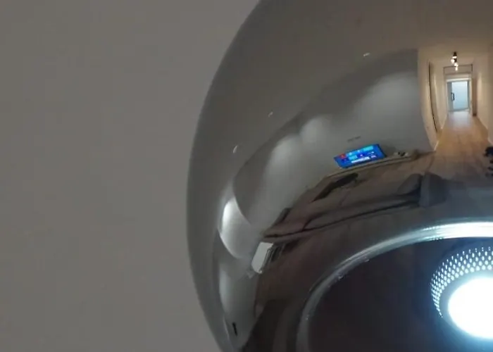 Appartement Alle's Komuna Parisit Lux *