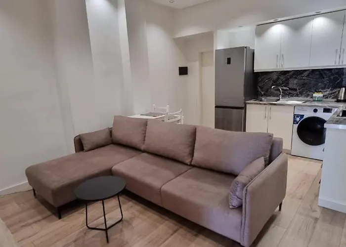 Appartement Alle's Komuna Parisit Lux *